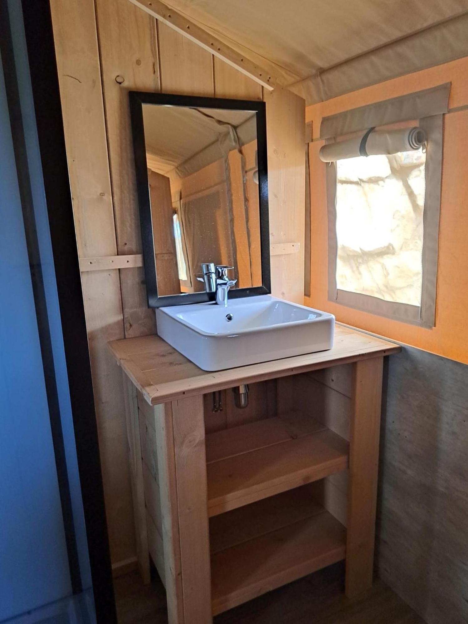 Cactus Hill - Safari Tents - Caminito Del Rey Luxury tent